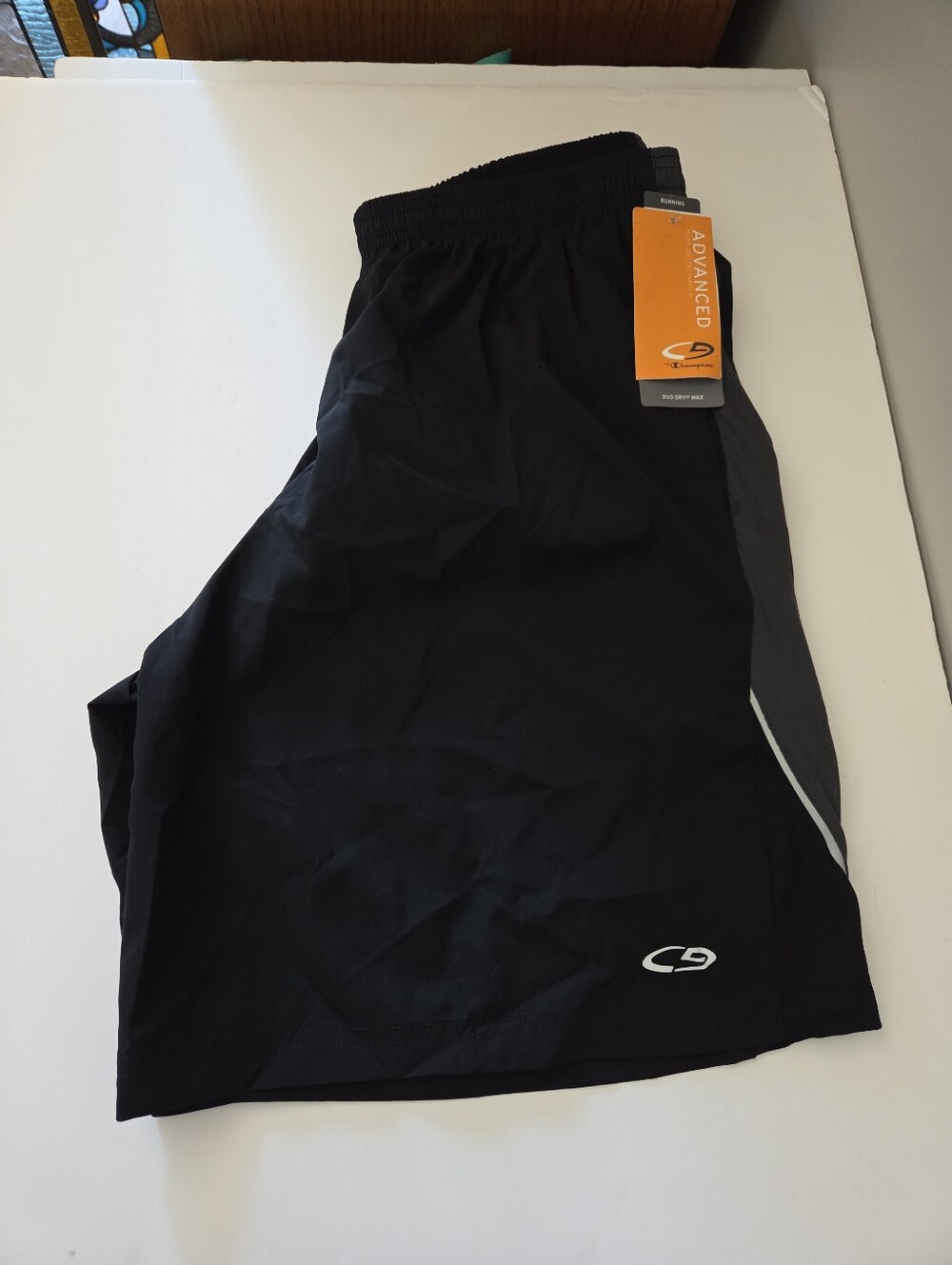 NWT New CHAMPION Men's Sz Large  Athletic Shorts Pockets Drawstring 9" Ins